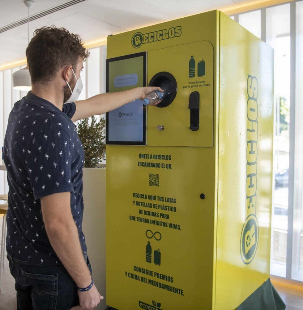 A través de estos incentivos, los ciudadanos recicladores ayudarán no solo al medioambiente, sino también a su barrio y entorno más cercano, fomentando la movilidad sostenible, la limpieza de espa