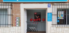 El nuevo supermercado con la enseña Aliprox cuenta con una sala de ventas de más de 100 metros cuadrados y una plantilla de 2 personas.