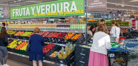 El nuevo supermercado Aldi cuenta con 1200 metros cuadrados de sala de ventas y genera 12 nuevos puestos de trabajo para una plantilla de 15 trabajadores.