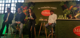 Momento de la  presentación del lanzamiento de la nueva línea de yogures de Lidl bajo su marca propia de productos lácteos Milbona.