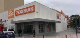 En la imagen, uno de los nuevos supermercados ecoeficientes de Consum en Alicante.