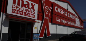 El Max Descuento de Zamora (en la imagen), de más de 1.300 metros cuadrados de superficie de ventas, cuenta con ocho empleados.