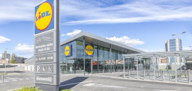 Todos los establecimientos han sido diseñados bajo estrictos criterios de eficiencia medioambiental y siguiendo el último modelo de tienda de Lidl, que apuesta por centros más modernos, amplios, lu