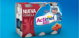 La nueva fórmula de Actimel Kids incluye calcio, L-Casei Danone, vitaminas D y B6.