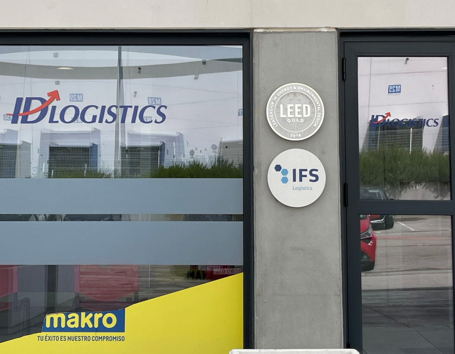 FOTO ID Logistics y Makro