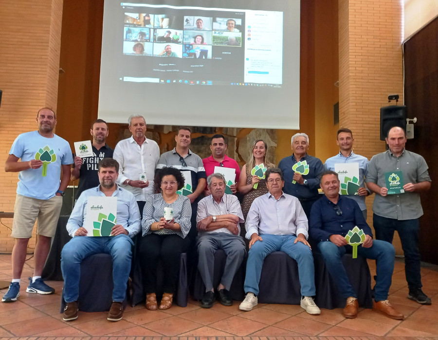 Foto de familia de la XI Asamblea General de Alcachofa de España