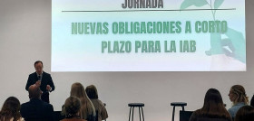 Mauricio Garcia de Quevedo director general de FIAB inaugura la jornada sobre nuevas obligaciones a corto plazo para la IAB 1200x565