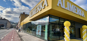 Exterior Alimerka Pola de Laviana